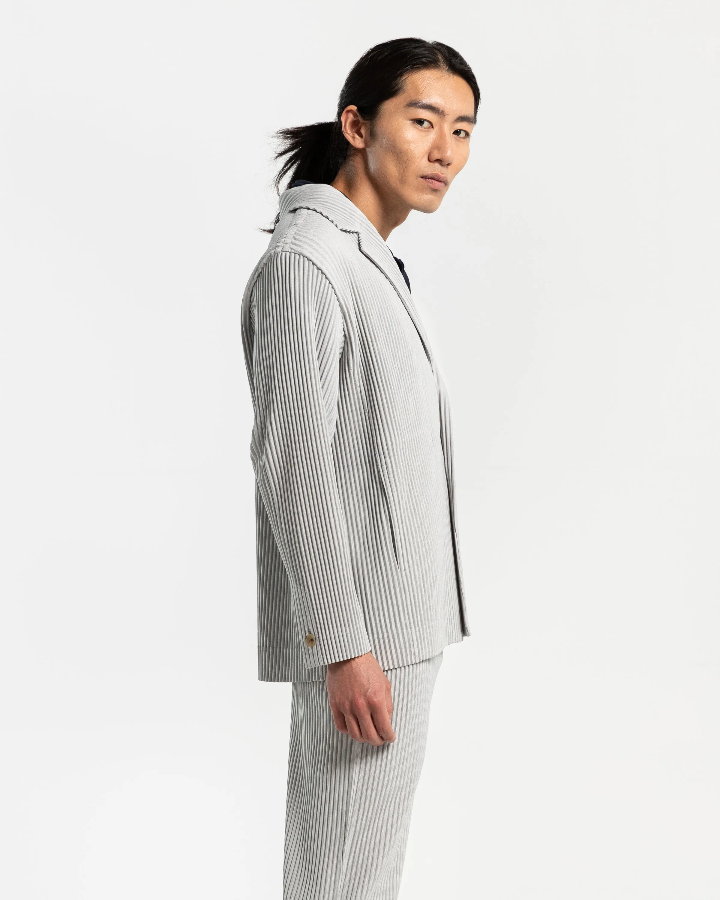 Basic Pleated Blazer in Light Grey