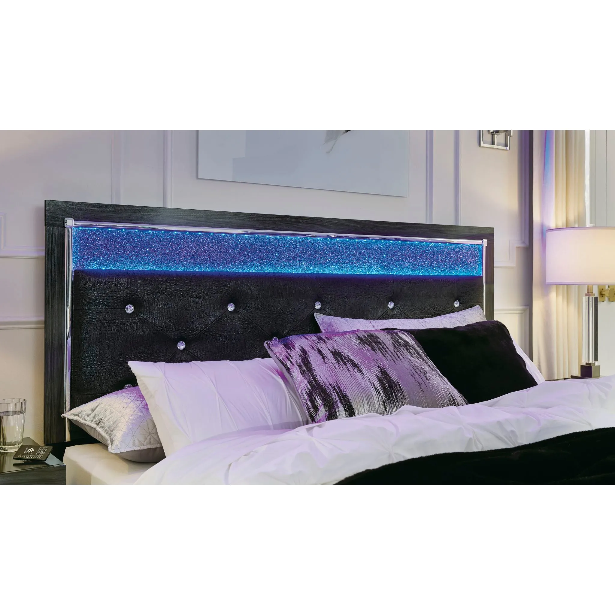 Kaydell King Panel Bed