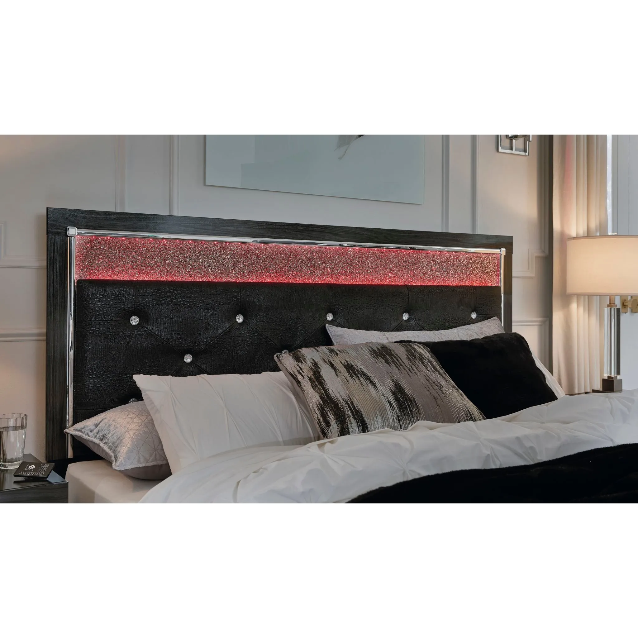 Kaydell King Panel Bed