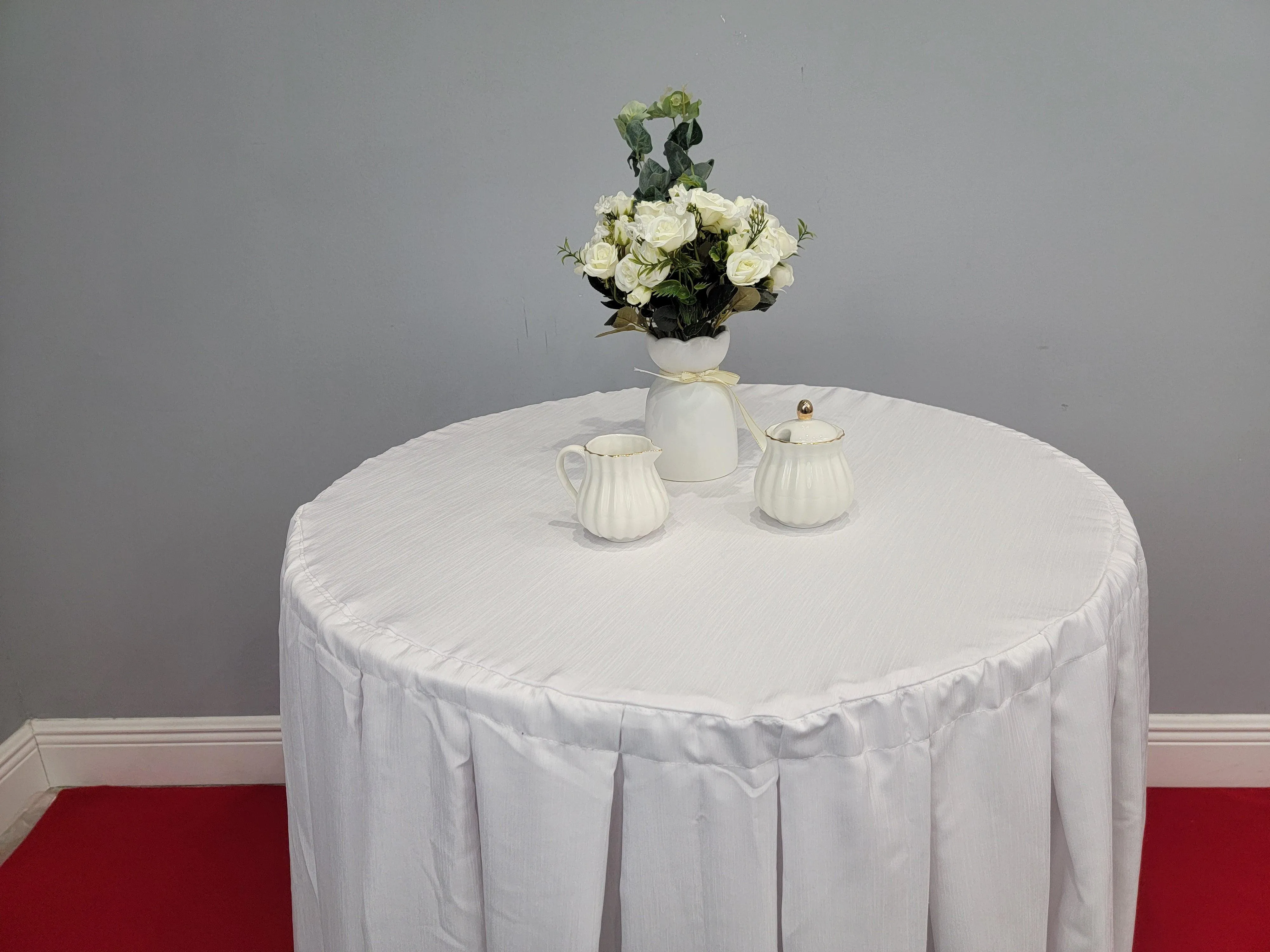 Round Fitted Tablecloth 42" Height Majestic