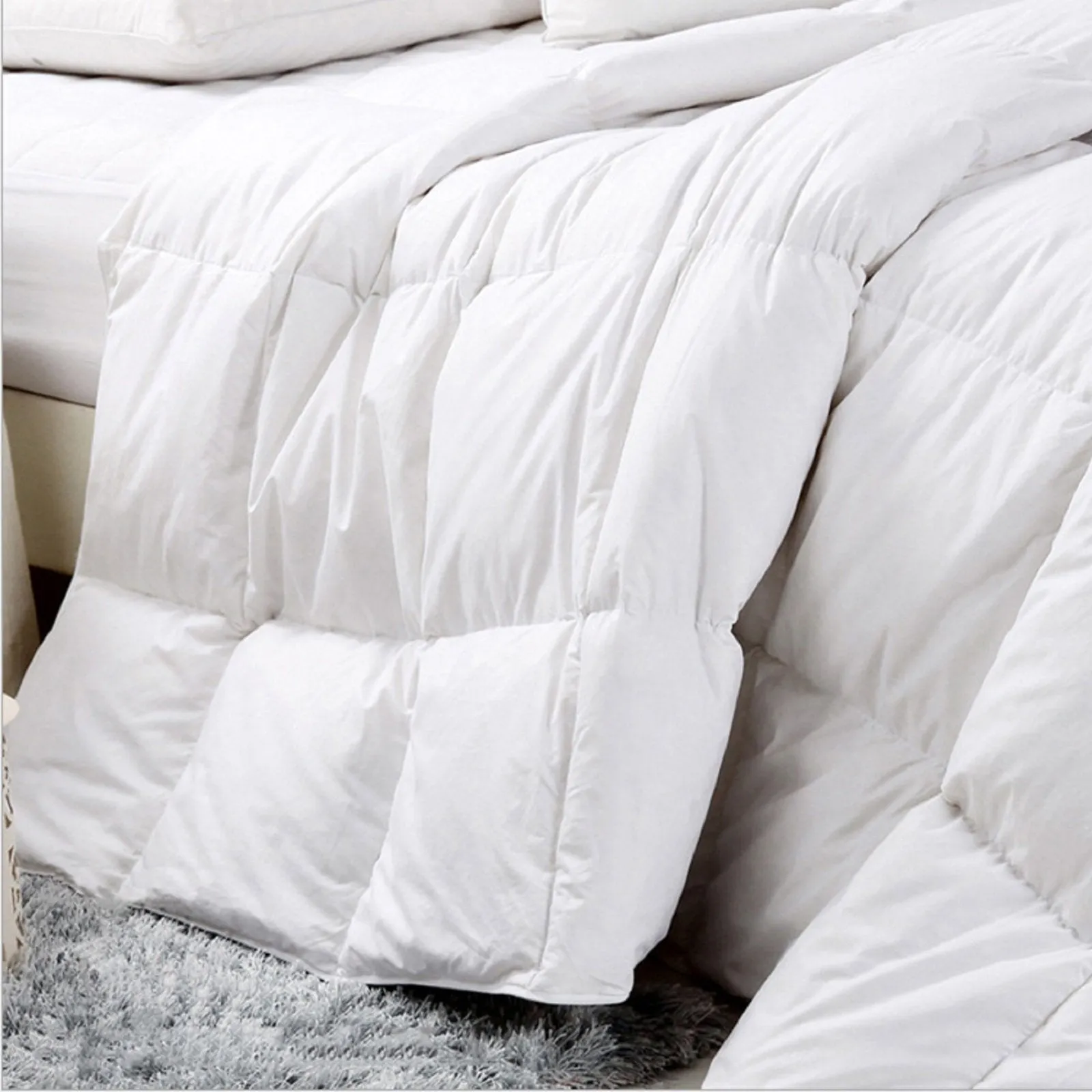 Royal Comfort 500GSM Goose Feather Down Quilt And Bamboo Quilted Pillow Set King White