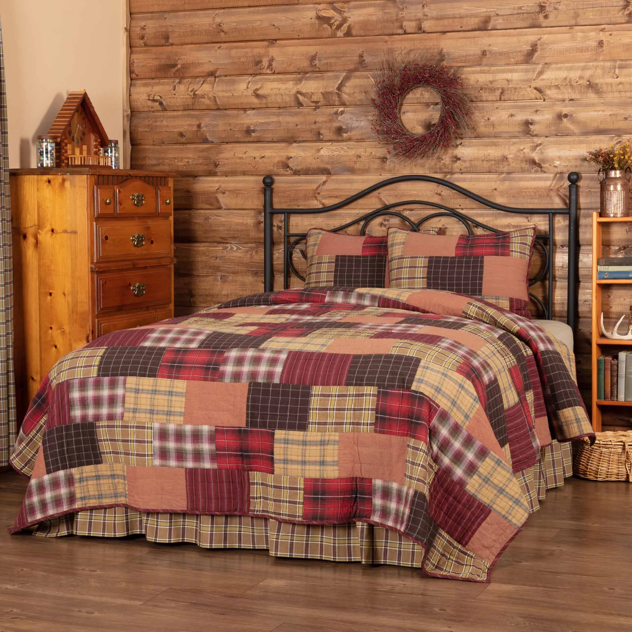 Wyatt King Quilt 105Wx95L